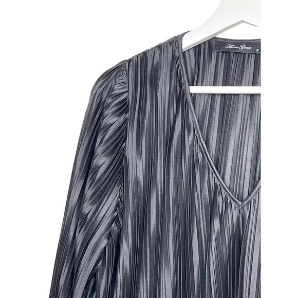 Anna Grace Small Pleated Black Satin Mini Dress V Neck Tiered Party Cocktail - Picture 8 of 12